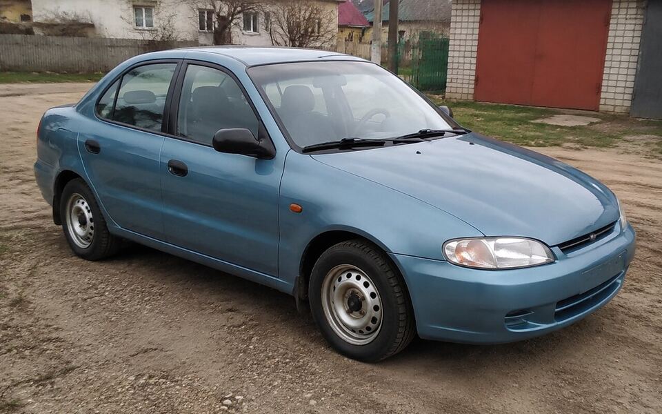 Светлый седан после планового ТО